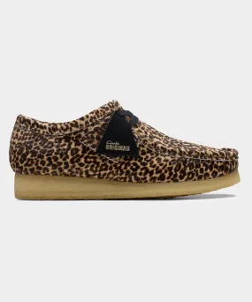 Clarks Wallabee Low Harajuku Leopard Print in Safari Tan