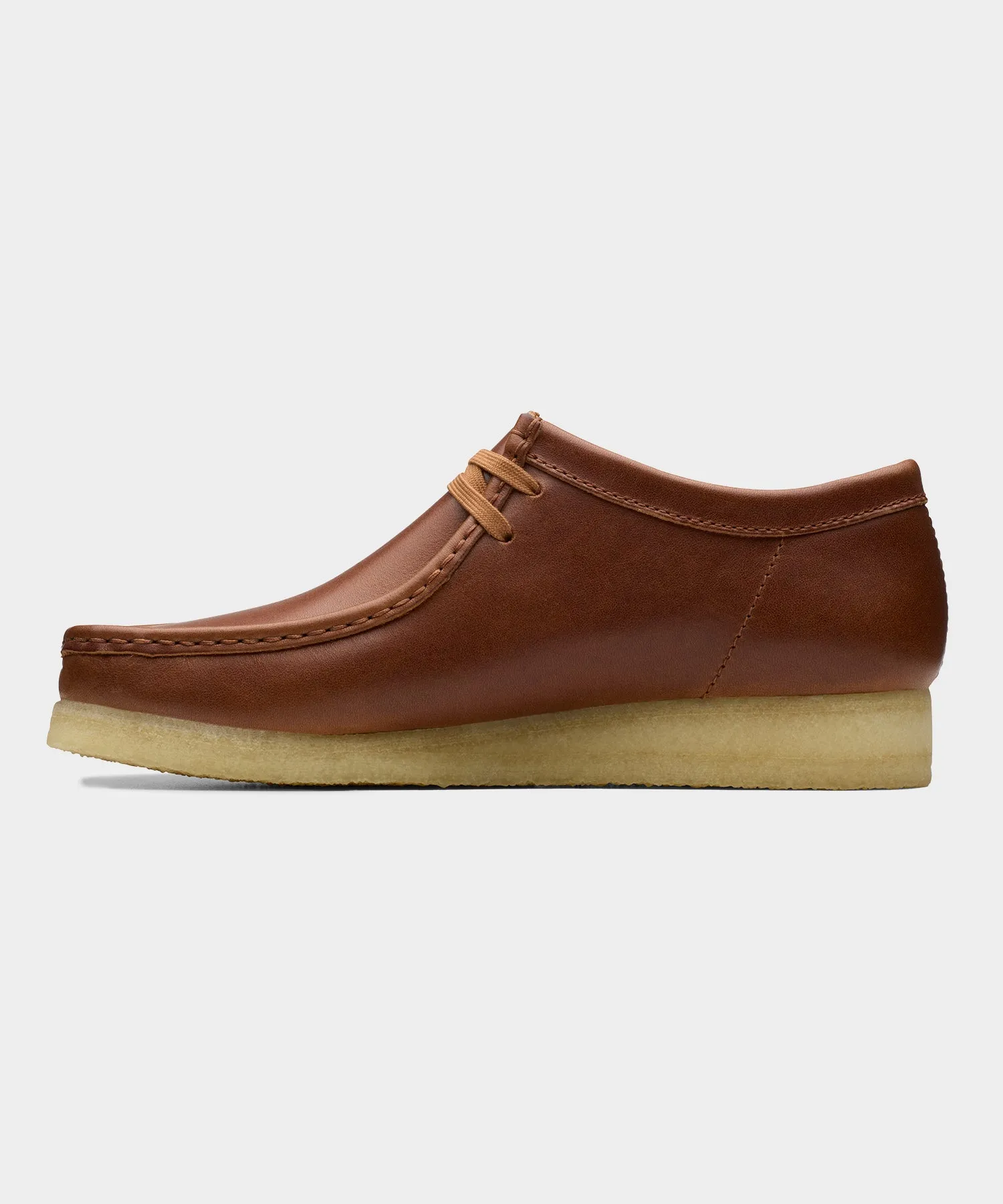 Clarks Wallabee Low in Tan Leather