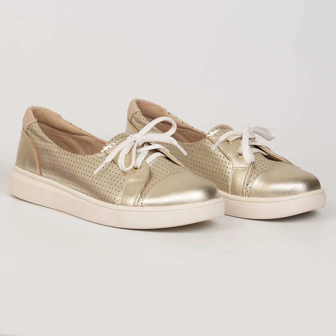 Deborah Leather Sandshoes