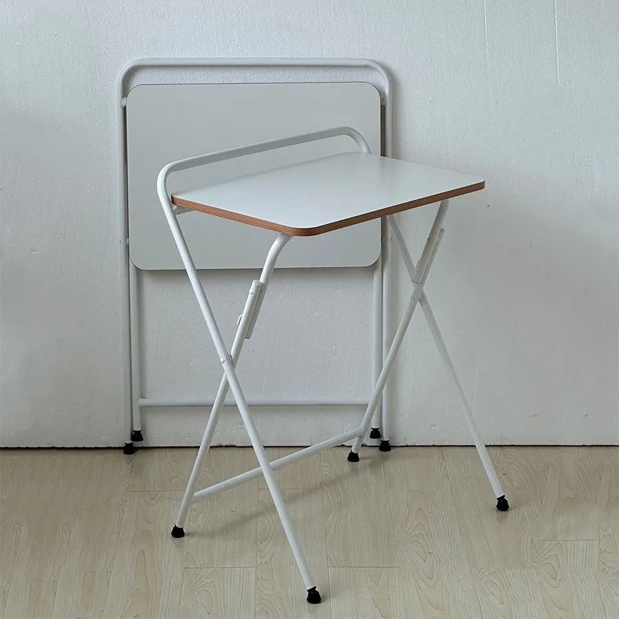 Eren Folding Table