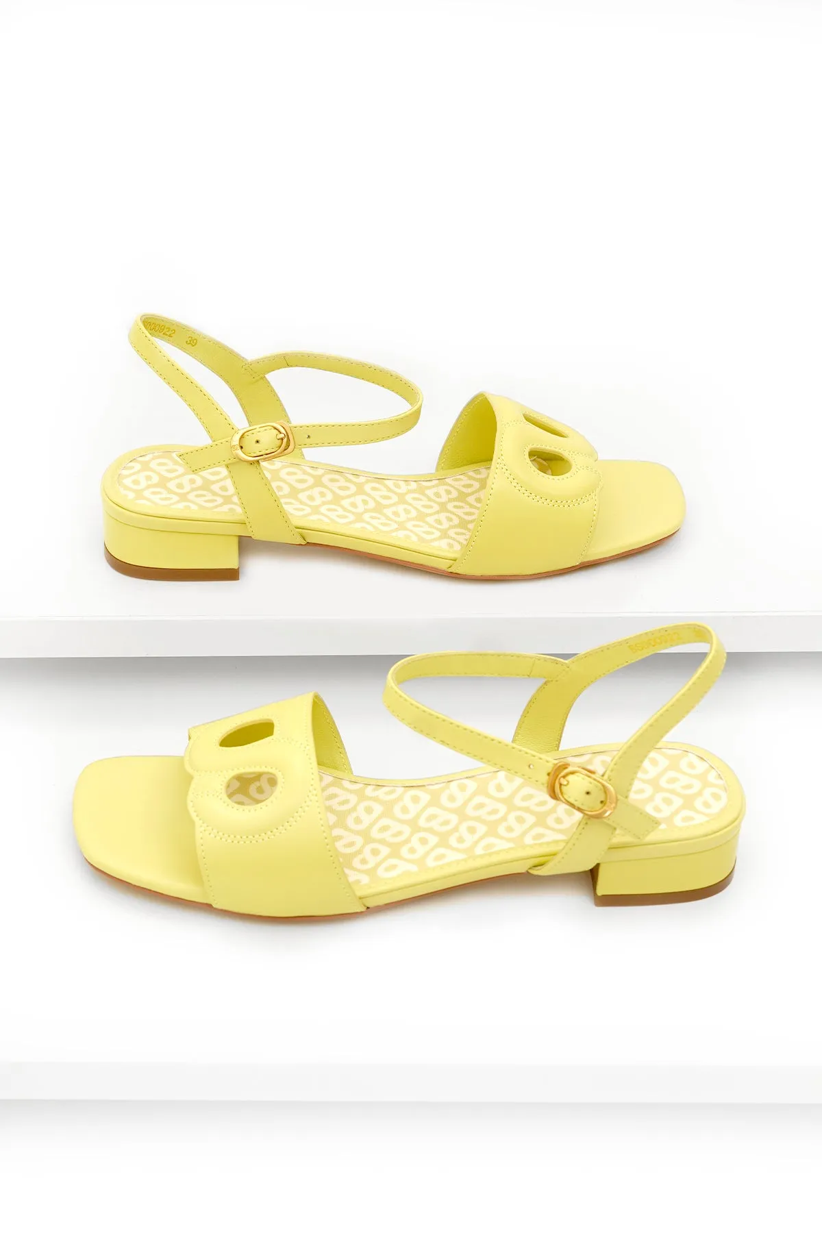 Nina Sandal - Yellow